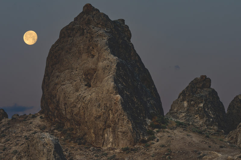 Descent of the Moon